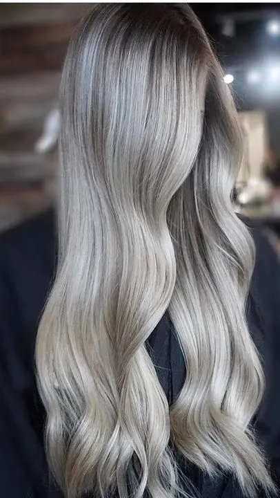 https://cdn.salonspotlight.com/photos/OiHhjZA2CI9a820dmPxI/bb09c453-a138-49e4-9f9a-abe567db926a_720x720