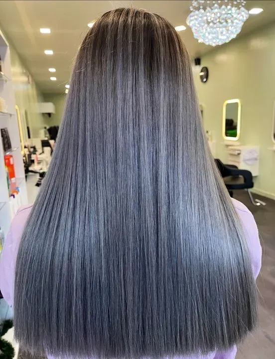 https://cdn.salonspotlight.com/photos/Oiz6Eta2vfU3nn3zJ7ih/cb9d2451-9beb-449c-af2a-726f26da82d5_720x720