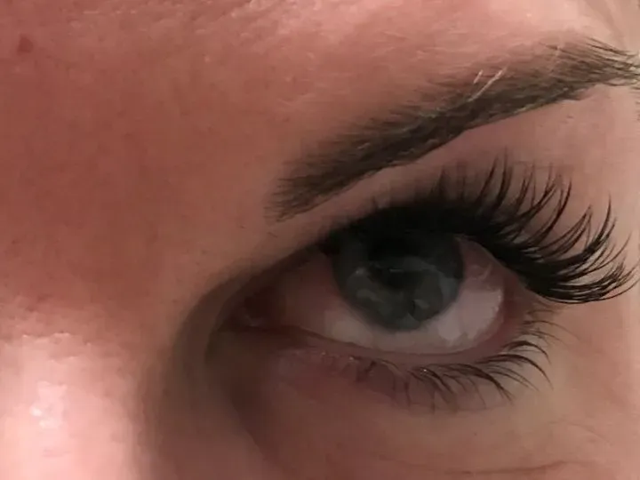 https://cdn.salonspotlight.com/photos/Omd7K2pNJT2GftCzGyuH/780033bf-3d79-4aff-8369-fc2c2c8e4f8e_720x720
