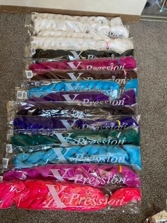 https://cdn.salonspotlight.com/photos/OmqEkHZXZy0R2Xk7TJO2/d85d6215-7c13-4fa1-8a19-709a25e4939b_720x720