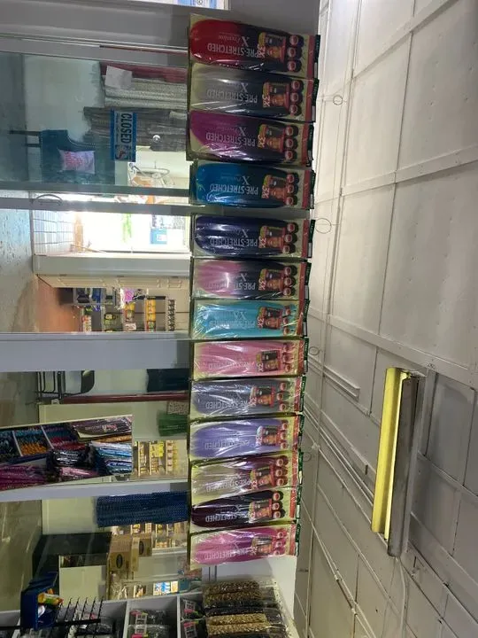 https://cdn.salonspotlight.com/photos/OmqEkHZXZy0R2Xk7TJO2/e916f859-0cbb-4245-9010-84c34f6eb968_720x720