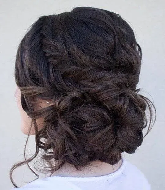 https://cdn.salonspotlight.com/photos/PbySzPkLbYZ1X47YuY08/2ed9bd34-cd0f-4b27-aa86-071a5626d379_720x720