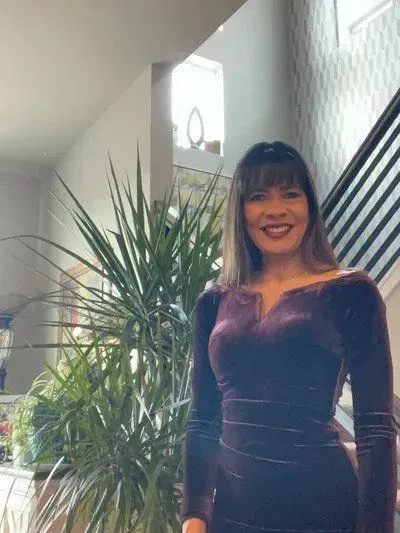 https://cdn.salonspotlight.com/photos/PmlD5rz2tXRzMB4sMOqy/72909e25-a448-413c-a602-b19c47d1218c_720x720