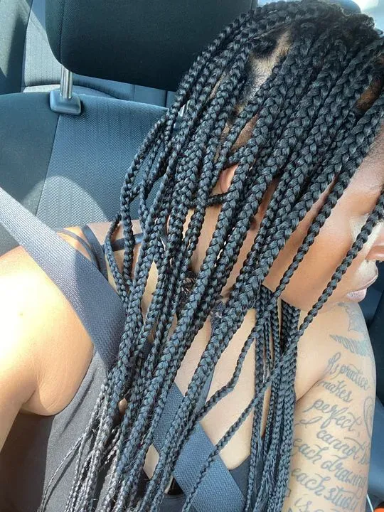 https://cdn.salonspotlight.com/photos/Q0FJ8jY9QXQZVOKaO1RW/4fae93c9-ffd1-4172-8213-57b0a9ad3e75_720x720