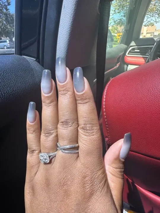 https://cdn.salonspotlight.com/photos/Q1LYP0xmnFqC6TFDerfP/4f578b0b-df61-462e-ac6a-924fb3e3591c_720x720