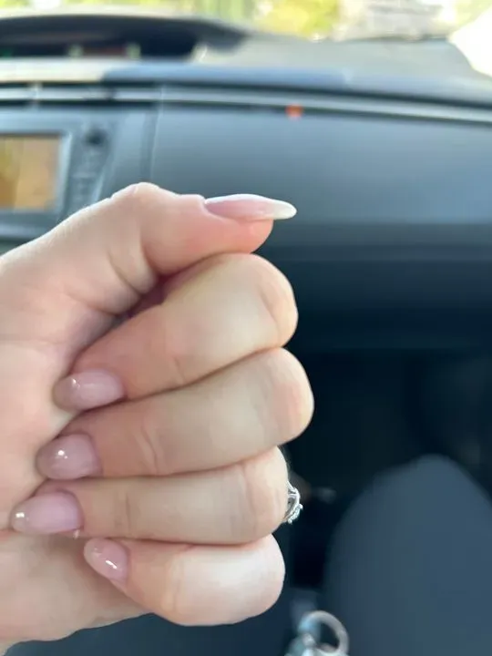 https://cdn.salonspotlight.com/photos/Q1LYP0xmnFqC6TFDerfP/d9c8e9de-0e17-41a3-973a-829c00aed095_720x720