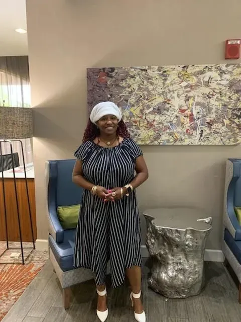 https://cdn.salonspotlight.com/photos/QA9qXuEfKl1CDmIEQ8Hp/3d71504f-0996-41f7-9dd5-97351fb408c9_720x720