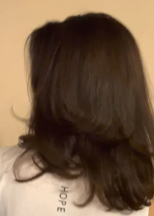 https://cdn.salonspotlight.com/photos/QAfXisFej9tC2DtipmVc/5dc7bcdf-56a5-43f3-afbc-ee05d85c8c74_720x720
