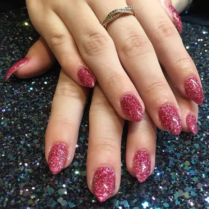 https://cdn.salonspotlight.com/photos/QDfZYtZj2jX0e2r2stOD/57ff6a45-4c90-439b-83aa-3bc5b797257d_720x720