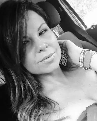 https://cdn.salonspotlight.com/photos/QRDCfOdW81hFJXRGn6VM/60afe785-7d8a-4103-9c36-891eee7559e1_720x720