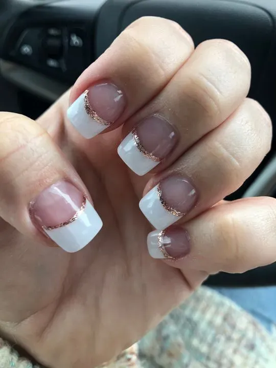 https://cdn.salonspotlight.com/photos/QYcXjJ779SDjV9DwdOdA/e1c3c53b-24bd-4637-8d8d-aea21dd1287f_720x720