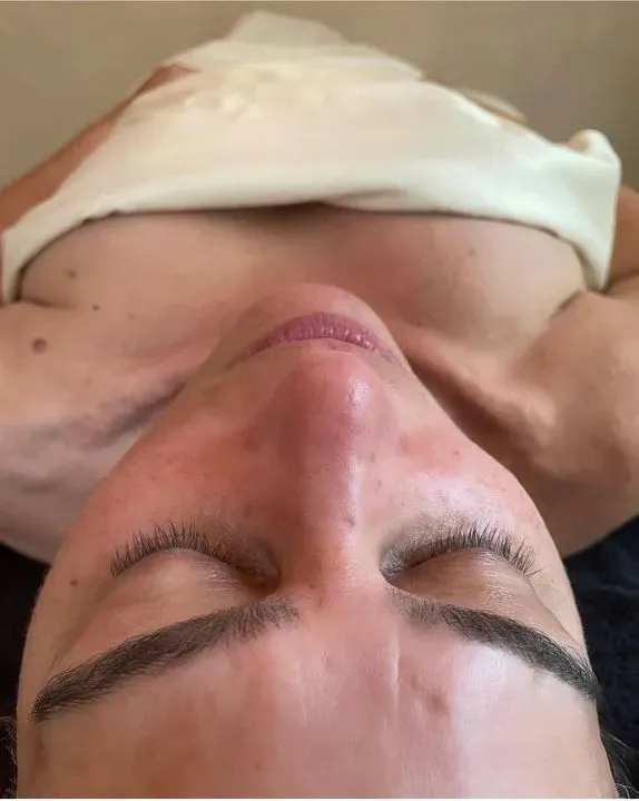 https://cdn.salonspotlight.com/photos/QbUehDMSYh5jPWUmON53/3a3b2dfd-2a07-49d9-8b95-154b6a3c8113_720x720