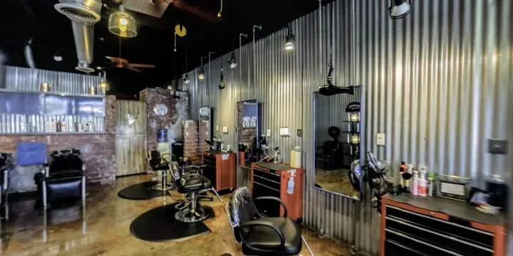 https://cdn.salonspotlight.com/photos/QcR91xKSP1twzUUNfijc/7a01bfba-134a-4dc7-8984-9239a288cd31_720x720
