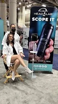 https://cdn.salonspotlight.com/photos/QhIc5Z3npmESv49VEIoK/050f6031-e74f-4cd4-9279-c354cf6666f4_720x720