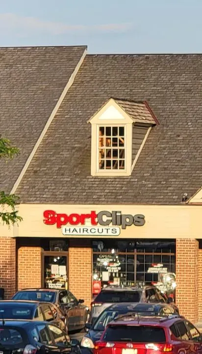 https://cdn.salonspotlight.com/photos/Qkn20EXGzDyu5rHkNp5e/172a1460-a649-4378-9c16-4ad7c2d2aba9_720x720