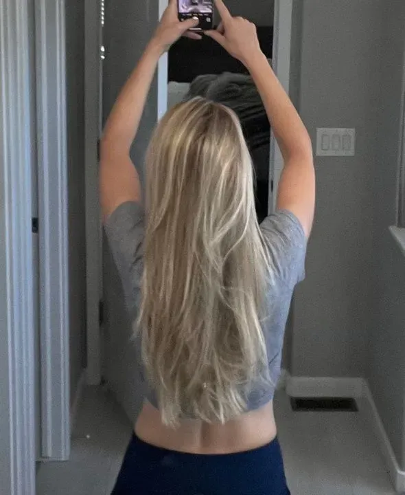 https://cdn.salonspotlight.com/photos/QuL6rTeCo6lWAE5lLjpl/69ff27be-3312-432a-89b8-a3e7fe1d4b05_720x720