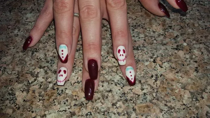https://cdn.salonspotlight.com/photos/R0JfSqdndRBlU8sNo6xb/3cf570e1-b850-4d8e-9935-ac4fbce92307_720x720