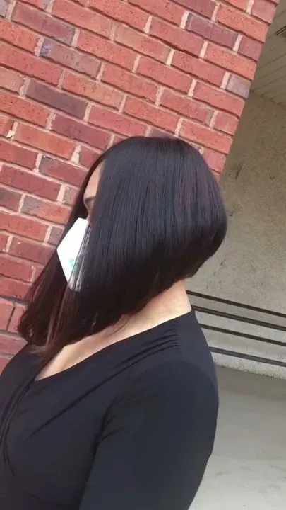 https://cdn.salonspotlight.com/photos/RE6JVfHFtNxm71uSW4KJ/0cbbec4f-5937-4528-9f85-a1da95aeede0_720x720