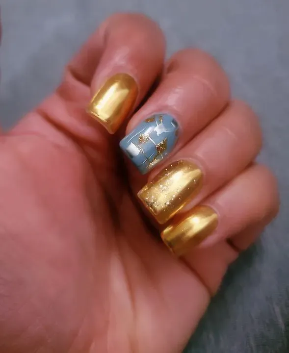 https://cdn.salonspotlight.com/photos/RZsWE7ejsr9xVZbOddxg/9899cd98-5127-4fcf-9cb0-629c4de6866a_720x720