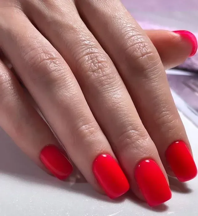 https://cdn.salonspotlight.com/photos/Rif2tT5oU4ilLDQQl77b/7368ce2d-2d1d-4b35-8210-6e23aa20e12a_720x720