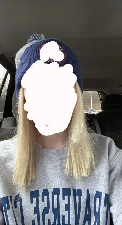 https://cdn.salonspotlight.com/photos/RkMipdVmnR0kjrboo0mw/f7b8f5c8-9f9c-4b43-9339-96ce167e29b1_720x720