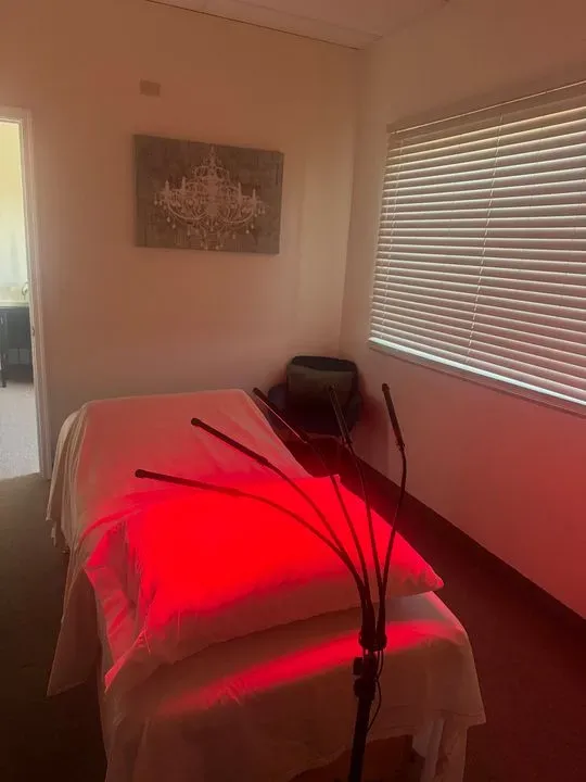 https://cdn.salonspotlight.com/photos/RmKuU9kfW9Es3EDkAOpd/73bcaed5-89f0-4d56-b1b7-f3560e016bbd_720x720