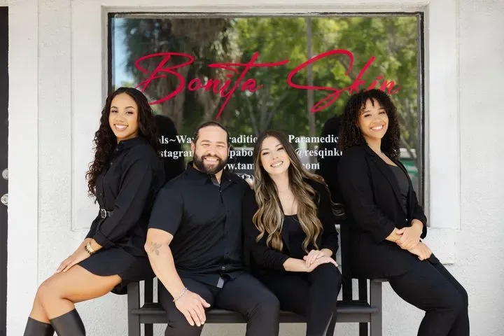 https://cdn.salonspotlight.com/photos/RuWB02kCpixTLNd6lmxE/9065cc55-a05e-4986-bef1-d2e91ed19ccd_720x720