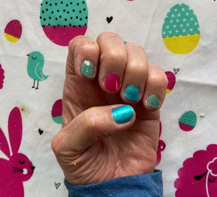 https://cdn.salonspotlight.com/photos/S8xdGHuLrxWRAqrShdaR/3c60e46d-3235-421a-817c-7cc813f0b508_720x720
