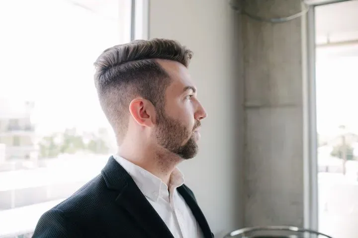 https://cdn.salonspotlight.com/photos/SBR5n7xGrSUpT8SZI70h/bd0231ad-cde8-4a6f-b881-ddc59c65bc3e_720x720