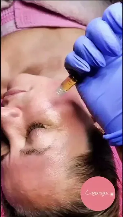 https://cdn.salonspotlight.com/photos/SEaqyTOE2PvjLou5RQju/f344892a-11ae-4361-acfe-85504839bfb9_720x720