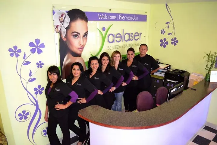 https://cdn.salonspotlight.com/photos/SK8XRGIEIiuIwx1Lw0t9/da5001b8-6cce-4d74-a03c-40305f012b2a_720x720