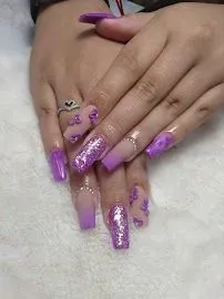 https://cdn.salonspotlight.com/photos/SLClTp9wdclxMQTVbkeb/66ae78fe-4036-468b-87e5-8b8e59d5a3b5_720x720