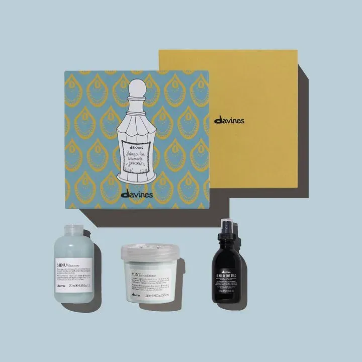 https://cdn.salonspotlight.com/photos/SVESDWgkqIp97hD7UQkm/fd1a5f85-ee28-427c-853c-e1aba7cb50eb_720x720