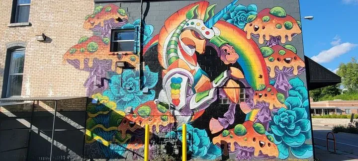https://cdn.salonspotlight.com/photos/SWoh3L3kyCPDw1TxO8MV/8f98dc53-5b24-4b6e-8e6b-54c3c403c1cc_720x720
