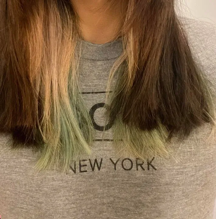 https://cdn.salonspotlight.com/photos/SkZmQdVRbGSqgYPzGysC/5d38f87b-1f45-4fbd-84b1-c7b4f6f06c0e_720x720