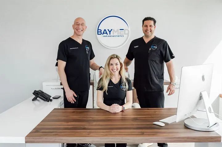 https://cdn.salonspotlight.com/photos/SktygY9yWfGNNGqi8AFo/c3074a77-024a-41d0-adc4-9a45d8e256f9_720x720