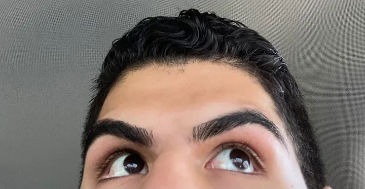 https://cdn.salonspotlight.com/photos/SnRbONSyqGmipuF8FQbC/907ea414-5063-49e5-95ed-140ef5c0ac25_720x720