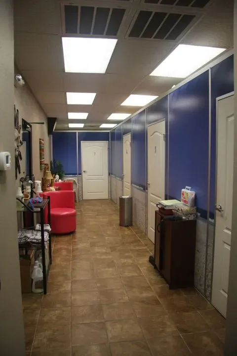 https://cdn.salonspotlight.com/photos/SoauJOesTs6JYVHooGOL/d0d13b4e-dbd8-454d-b10c-c1ea34423e12_720x720