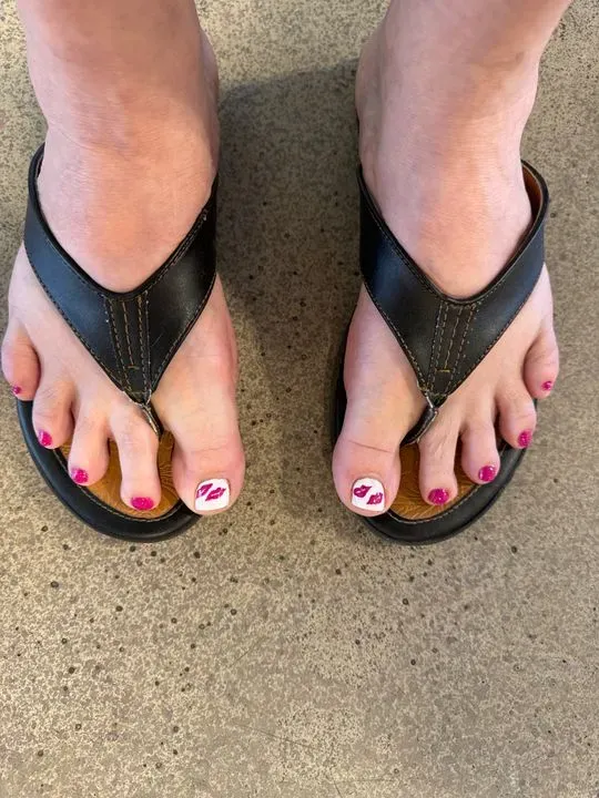 https://cdn.salonspotlight.com/photos/SpsTwAWAgUak8O0UjRTR/a5c76b86-946d-423d-a57b-9145fee1749f_720x720