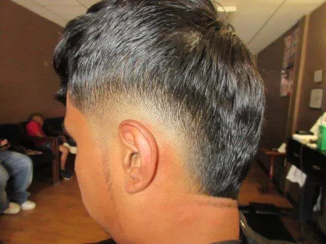 https://cdn.salonspotlight.com/photos/T4WxzbpOFWtBAyExkYvA/d6bb8aec-65ac-41f2-b803-9e272cb90e4f_720x720