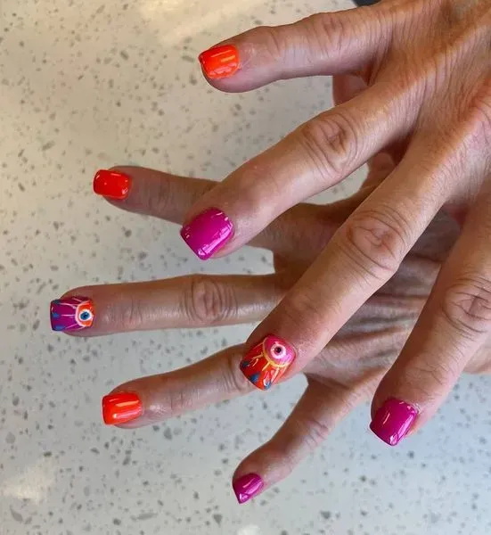 https://cdn.salonspotlight.com/photos/TEQCv6SC3WLemk9SJMwn/42e305b0-1760-4067-94b9-4a651b1b5e9a_720x720