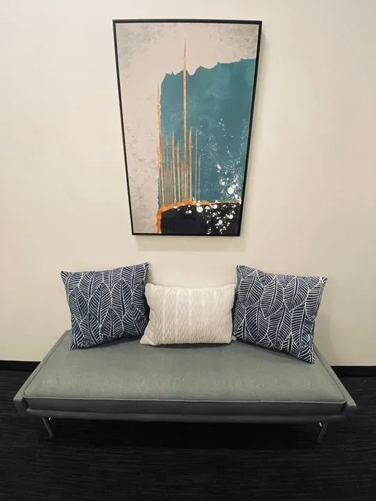 https://cdn.salonspotlight.com/photos/TFbSPGxJyQq06ewnLQUU/568dba2f-440a-4b65-a392-08f23455af94_720x720