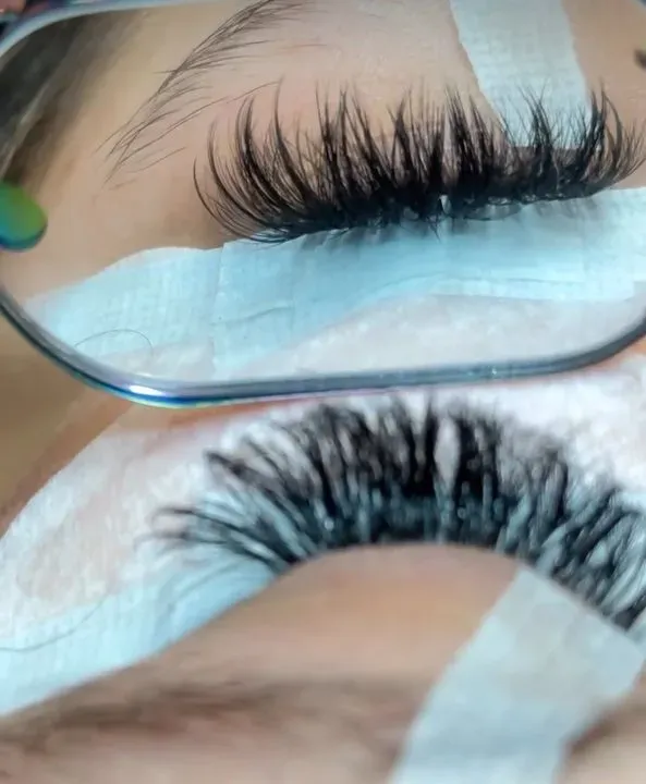 https://cdn.salonspotlight.com/photos/TMOx2ur1tTmvXSFib0bP/03cf4c72-6794-4f33-963c-4899da3d2af1_720x720