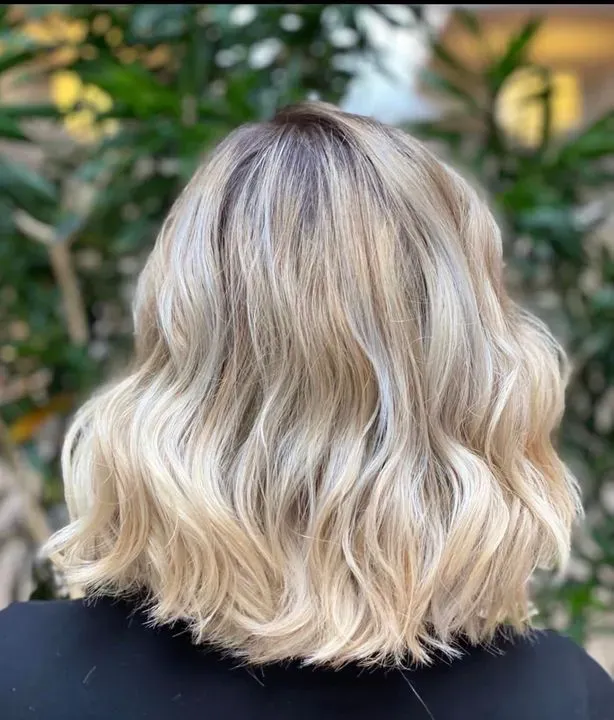 https://cdn.salonspotlight.com/photos/TbPu45X0AQuijDc6hceE/4192a43a-70ca-4a4a-ba28-402f50dd17a6_720x720