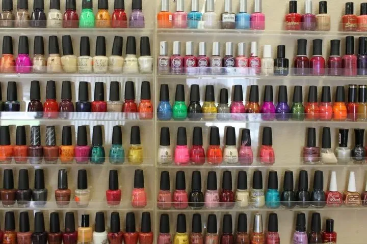 https://cdn.salonspotlight.com/photos/ToOTaZRer1waZCKlZQEF/044c088d-42d7-40d4-9433-8b5647e722b2_720x720