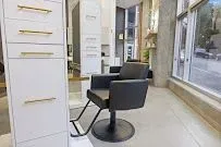 https://cdn.salonspotlight.com/photos/TpeHNz6jTE7gNuDxhzdy/129acbfa-61e1-4292-9060-782d59363c4e_720x720