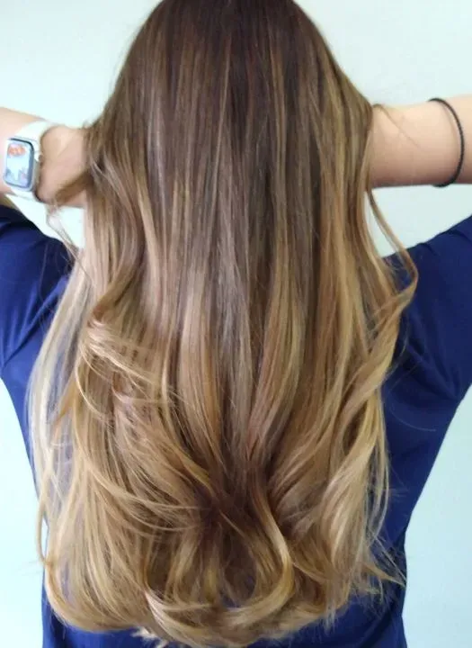https://cdn.salonspotlight.com/photos/U4rK377BWzUWWp8aBZEh/0a1cd912-0f83-4a7a-9f10-8f392344dd12_720x720