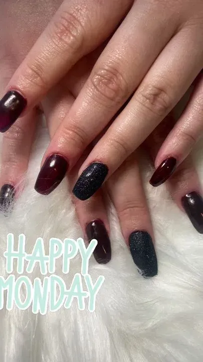 https://cdn.salonspotlight.com/photos/UAqesfzHWaYrZwNEADqb/c552b580-a04c-4a8b-b90c-b9b38c093920_720x720