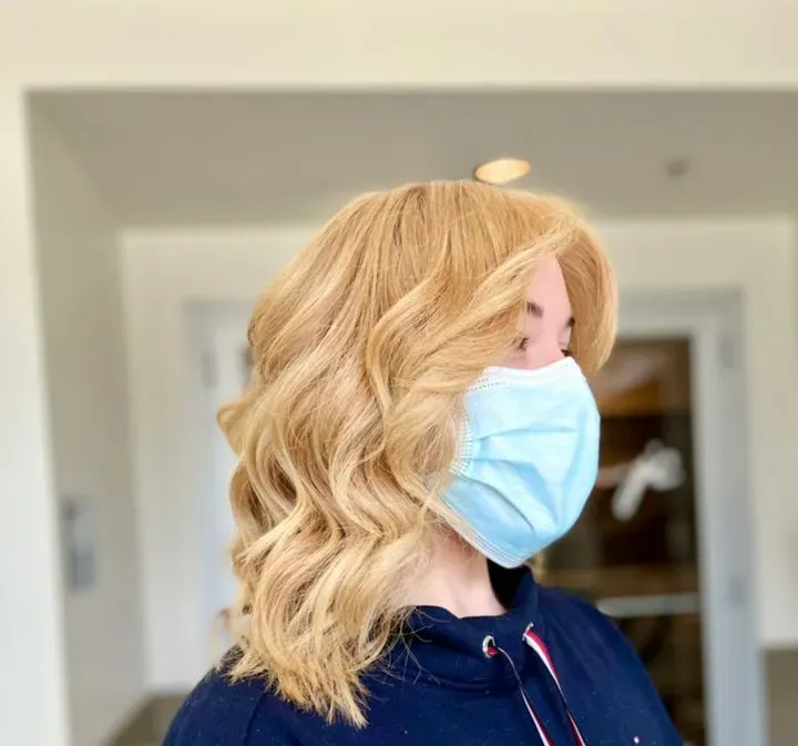 https://cdn.salonspotlight.com/photos/UDP11JF1SFd9MaXzFzAf/832eb083-948e-4712-8f8f-56cd9160f96a_720x720