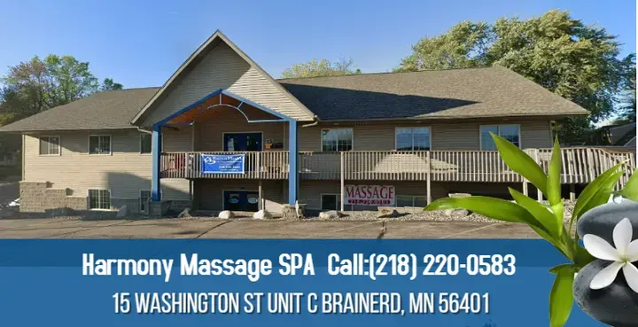 https://cdn.salonspotlight.com/photos/UHaXw4ku3o95Cl7qA3aW/ae45bddb-42fc-4558-aabc-a7aa4218925a_720x720